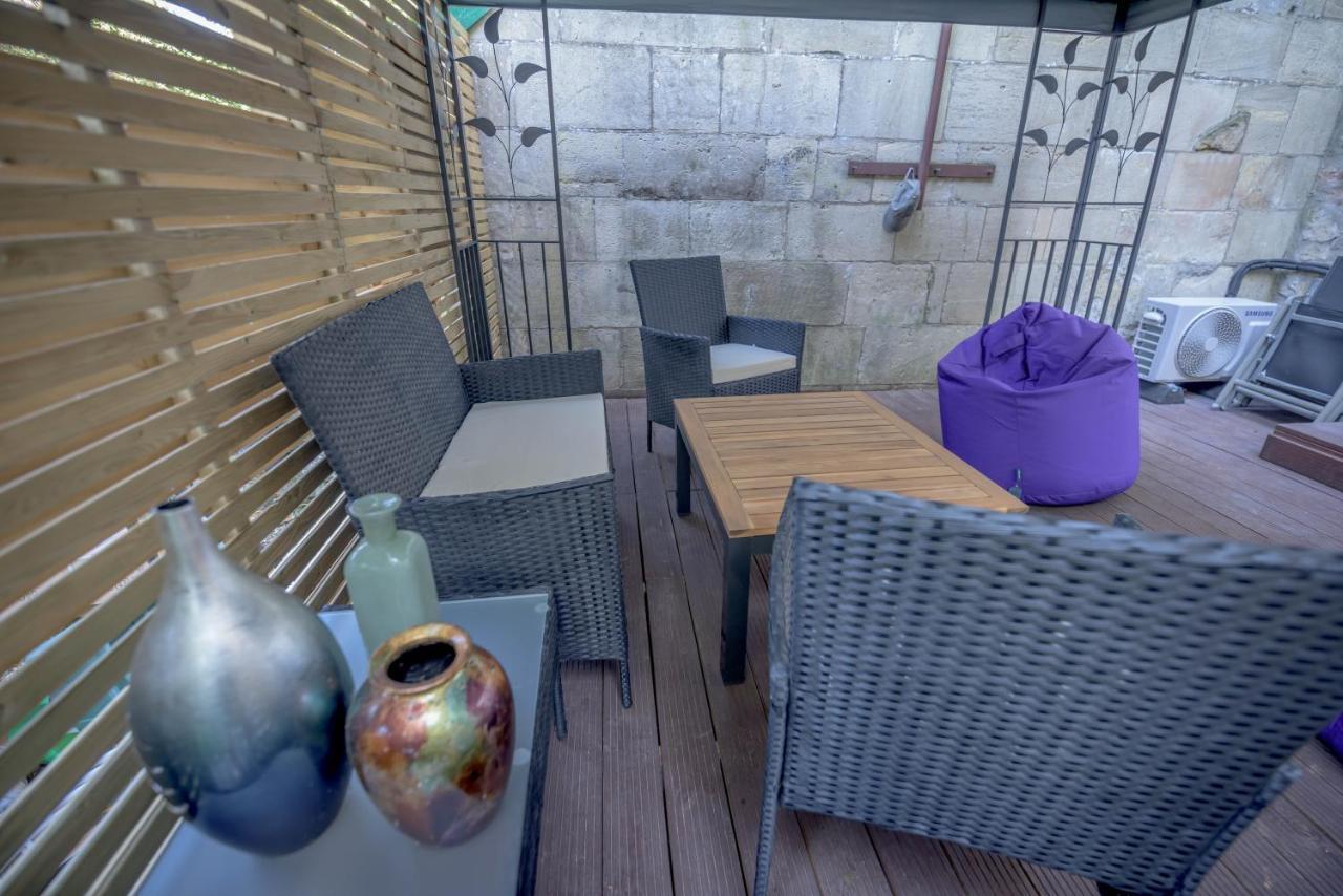 דירות באת' Quirky Vaulted Flat With Terrace מראה חיצוני תמונה